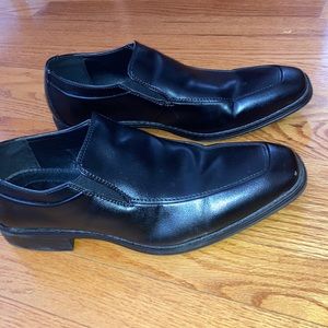 Apt. 9 men’s dress shoes! Great for work or church